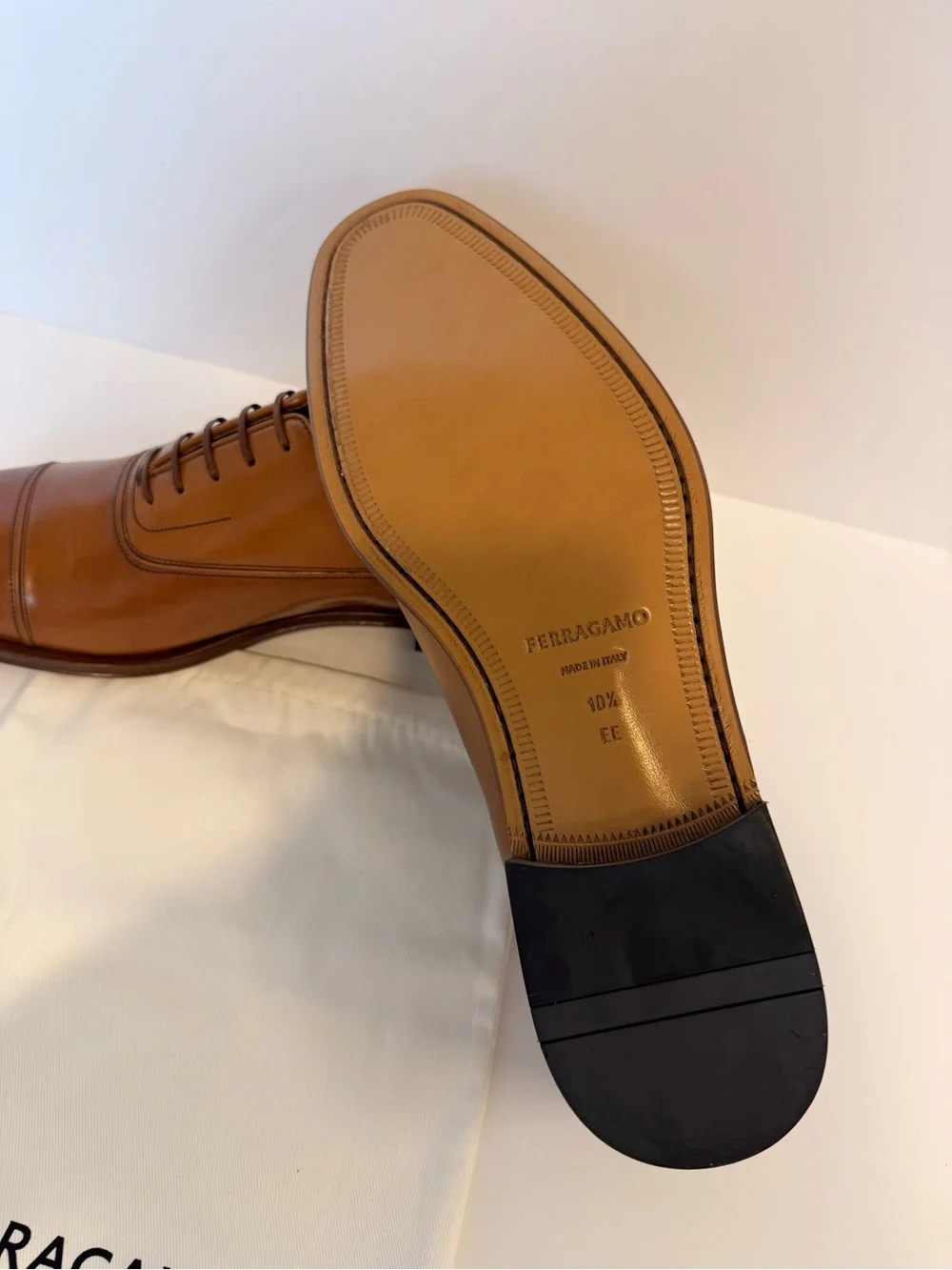 Ferragamo Men's Fermin‎ Leather Oxford Shoes Size 10.5 EE